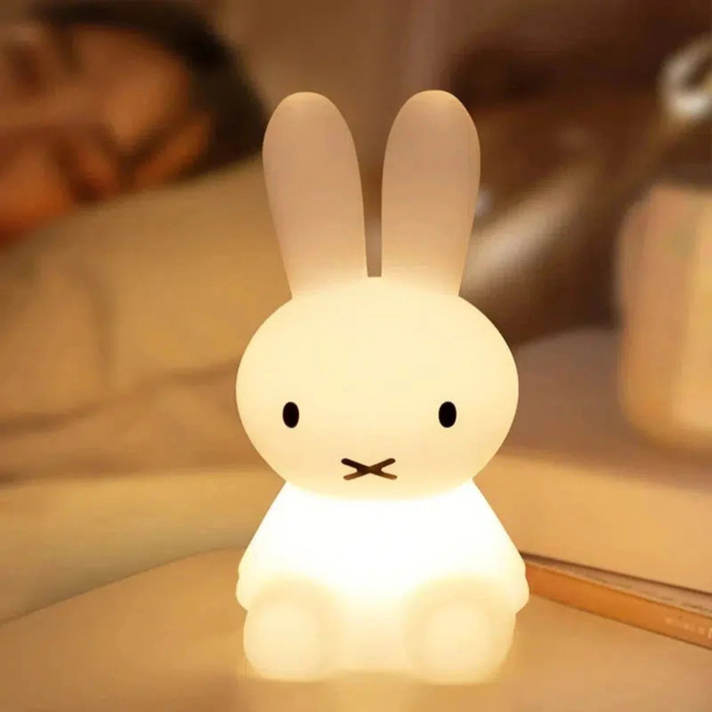 3D Hasen - Nachtlicht mit Fernbedienung: LED - Leuchte mit 7 Farben für Kinderzimmer - Nachtlicht Kinder