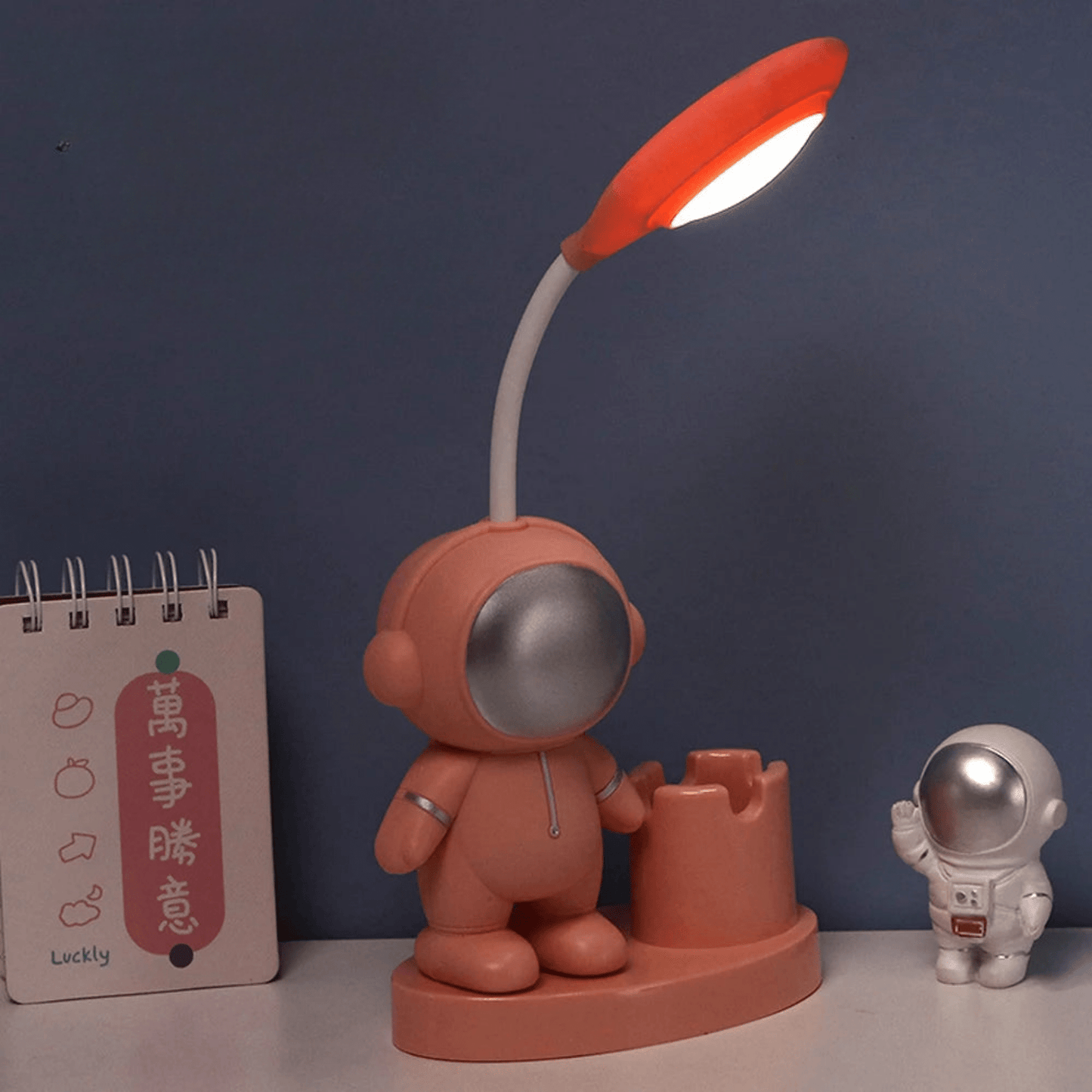 Astronaut Nachtlicht - LED Schreibtischlampe mit Stiftehalter - Nachtlicht Kinder
