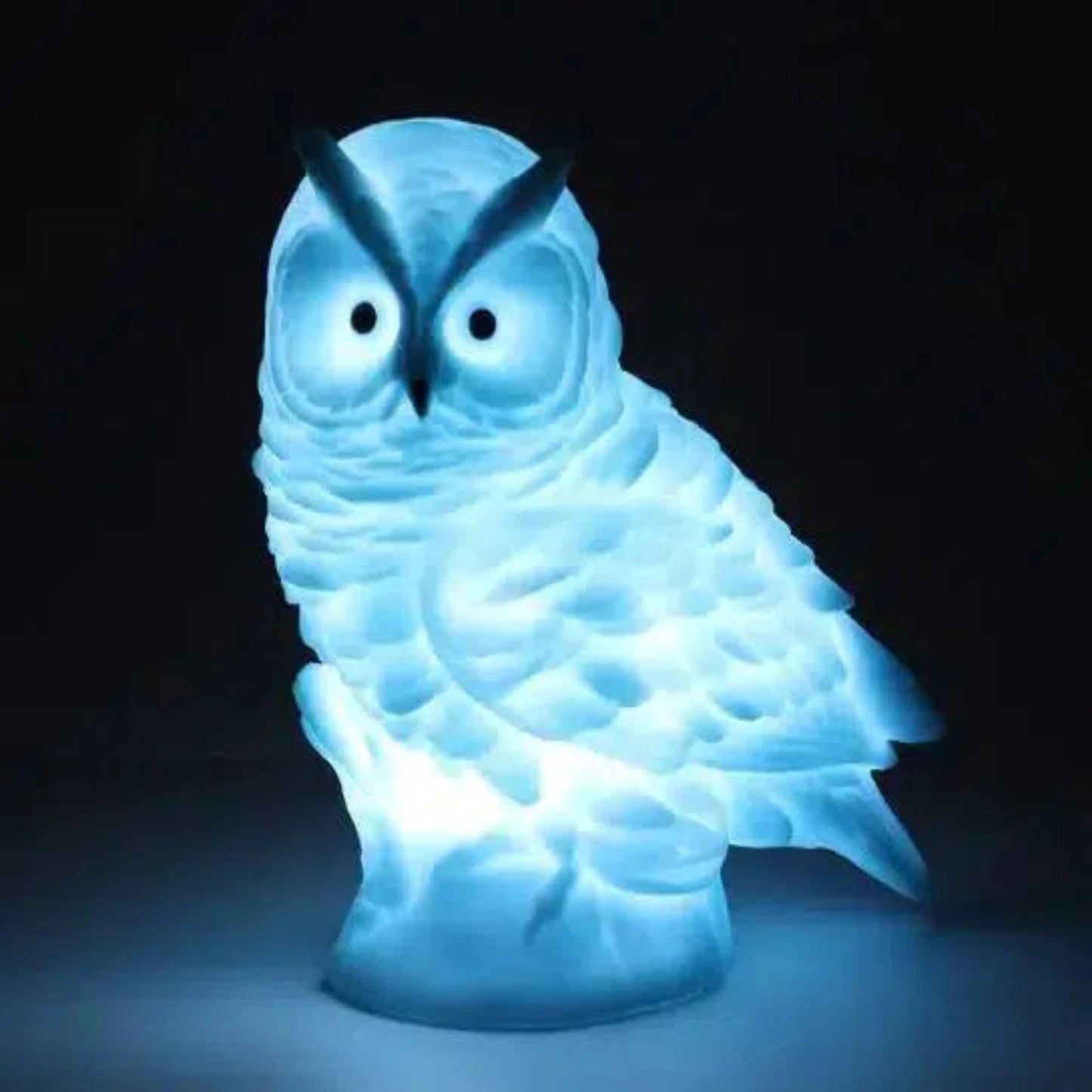 Niedliches Eulen - Nachtlicht in 4 Farben: Kreative LED - Lampe fürs Kinderzimmer - Nachtlicht Kinder