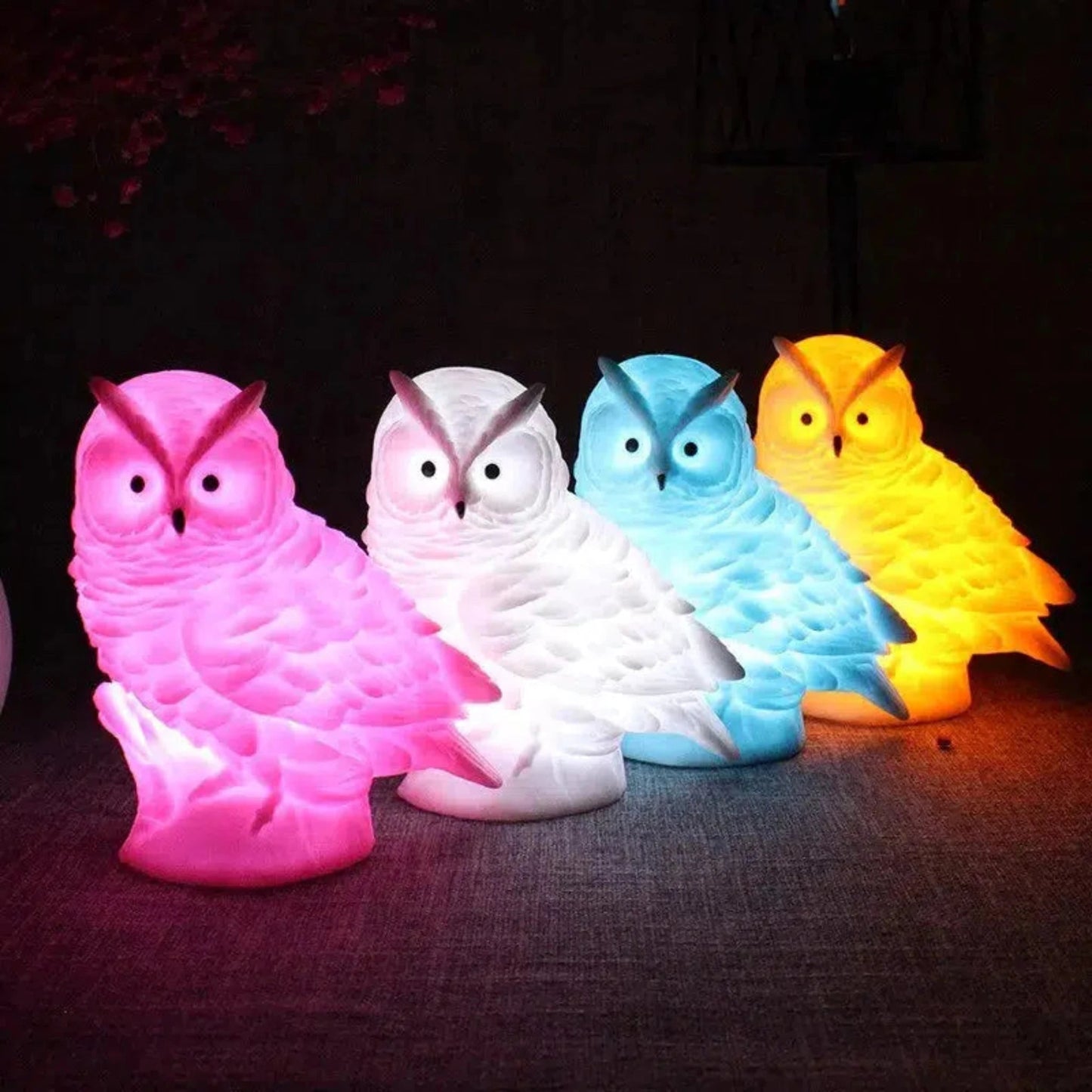 Niedliches Eulen - Nachtlicht in 4 Farben: Kreative LED - Lampe fürs Kinderzimmer - Nachtlicht Kinder