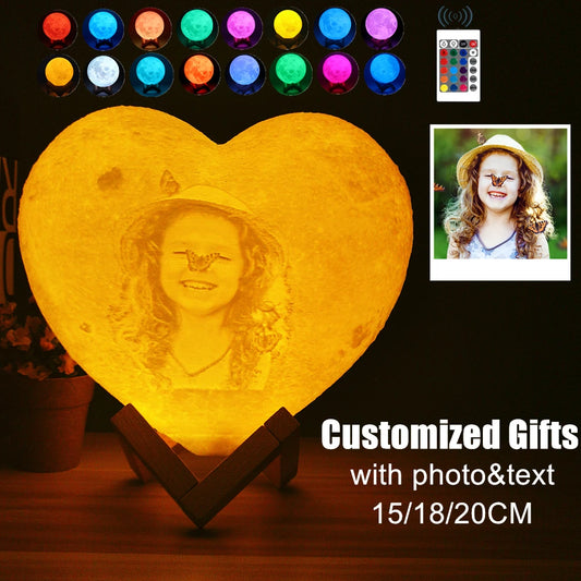 Personalisierte Mondlampe in Herzform – mit Foto & Text