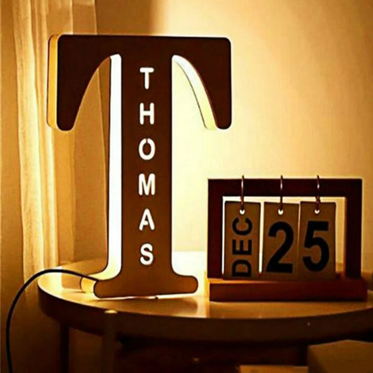 LED-Buchstaben-Nachtlicht aus Holz – personalisierbar A–Z