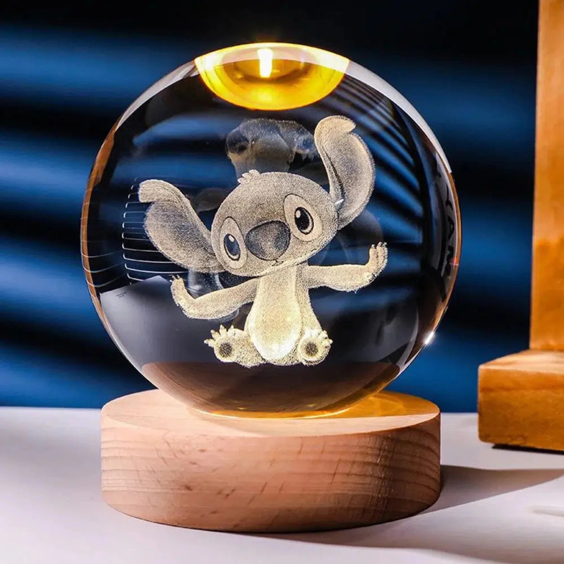 Stitch Nachtlicht - Magische LED Kristallkugel Disney-Nachtlicht-Ma boutique