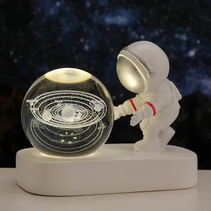 Astronaut Nachtlicht mit Sternenhimmel - Kristallkugel für das Kinderzimmer - Nachtlicht Kinder